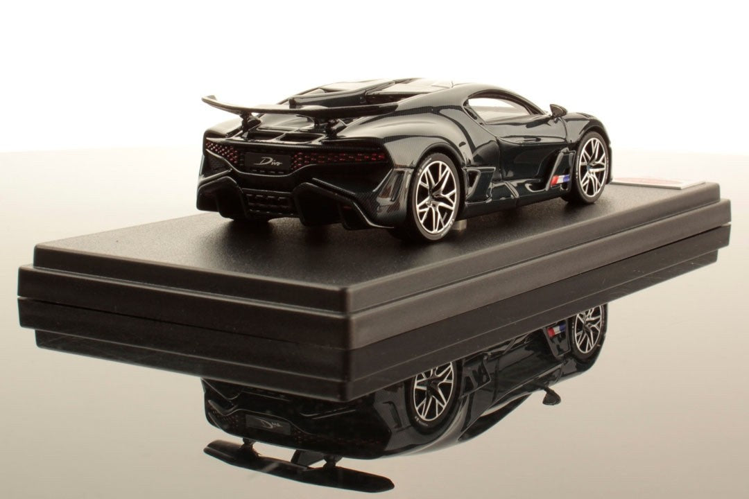 Looksmart LS497H 1/43 Bugatti Divo 2018 Blue Carbon Glossy Resin