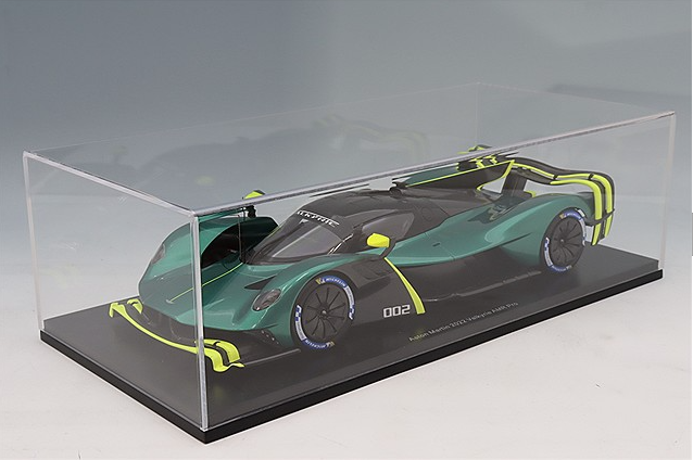 Spark S18S943 1/18 Aston Martin Valkyrie AMR Pro 2022 Resin