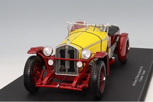 Spark S18LM33 1/18 Alfa Romeo 8C Le Mans Winner 1933 #11 Multi Resin