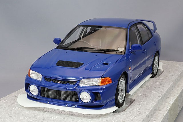 MOTORHELIX FS-M84005 1/18 Mitsubishi Lancer Evolution IV Blue