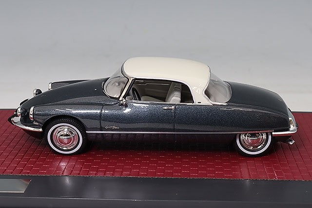 Matrix MX50304102 1/43 Citroen DS21 Grand Palais Coupe 1971 White/Blue Resin