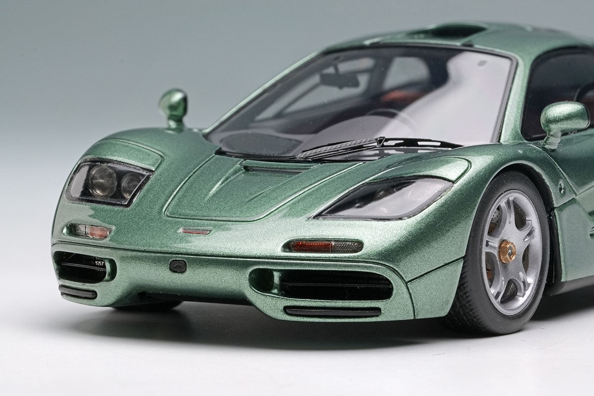 Make Up EIDOLON EM748J 1/43 McLaren F1 Roadcar 1994 Genesis Green Metallic Resin