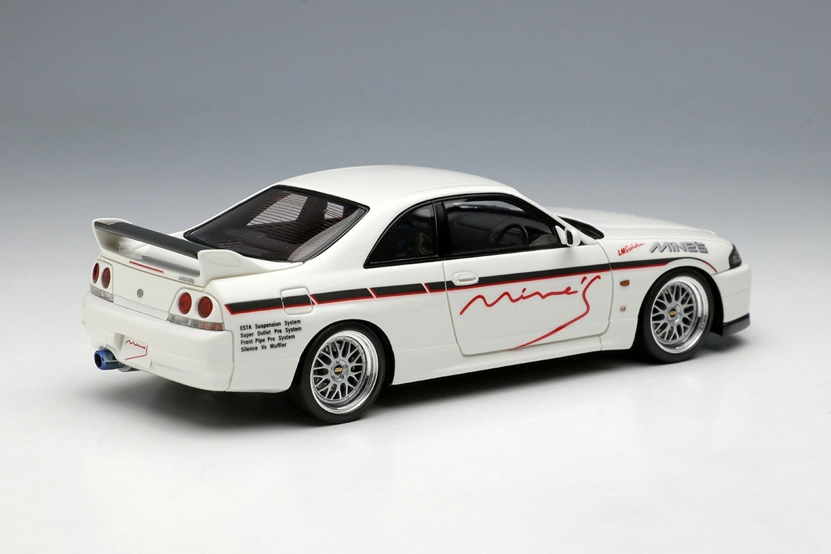 Make Up EIDOLON EM645B 1/43 Mines Skyline GT-R BCNR33 N1 White