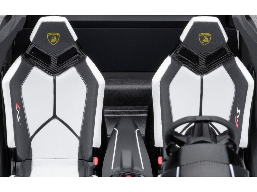 AUTOart 79217 1/18 Lamborghini Aventador SVJ – Pearl White (Composite Diecast)