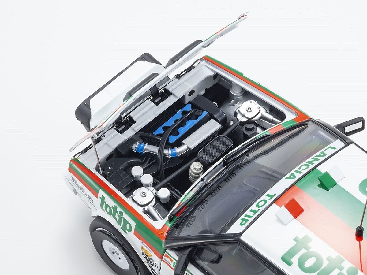Kyosho KS08960C 1/18 Lancia Delta HF 4WD Targa Florio 1987 #1, Totip Livery