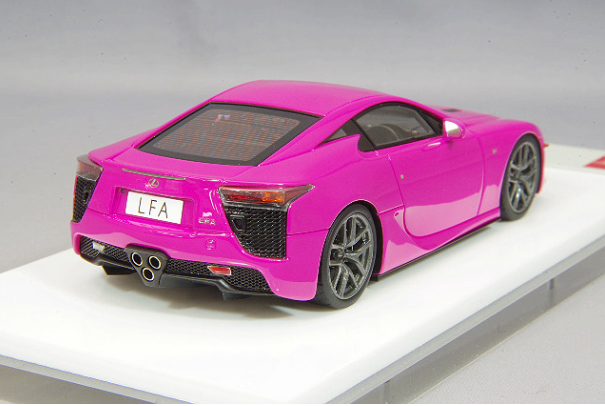 Make Up EIDOLON EM537G 1/43 Lexus LFA Passionate Pink Right-Hand Drive 2010