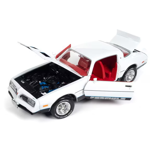 American Muscle AMM1318 1/18 1977 Pontiac Firebird Formula Cameo White Die-Cast