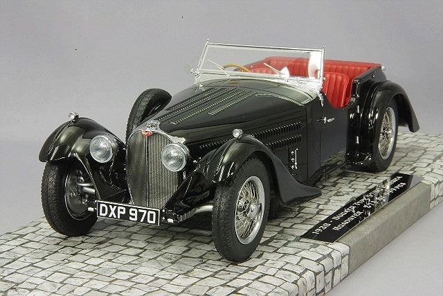 Minichamps MC107110430 1/18 Bugatti Type 57C Corsica 1938 Resin