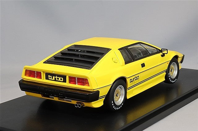 KK Scale KKDC181195 1/18 Lotus Esprit Turbo 1981 Yellow Coupe