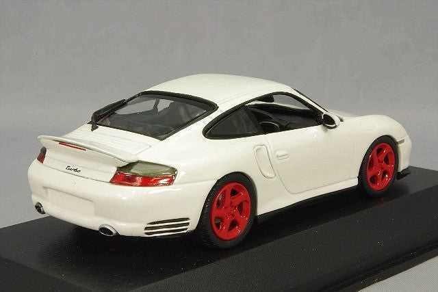 Minichamps WAP0205050AVKKJP 1/43 Porsche 911 996 Turbo White Diecast