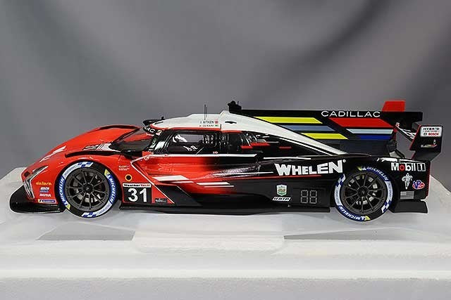TOP SPEED TS0494 1/18 Cadillac V-Series.R 2023 Sebring Winner #31