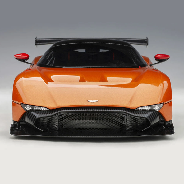 AUTOart 70264 1/18 Aston Martin Vulcan Metallic Orange Diecast Model Car