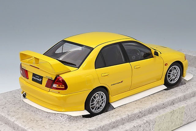 MOTORHELIX FS-M84006 1/18 Mitsubishi Lancer Evolution IV Yellow