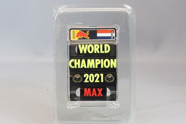 Minichamps MC110212333 1/18 Red Bull RB16B Abu Dhabi Winner