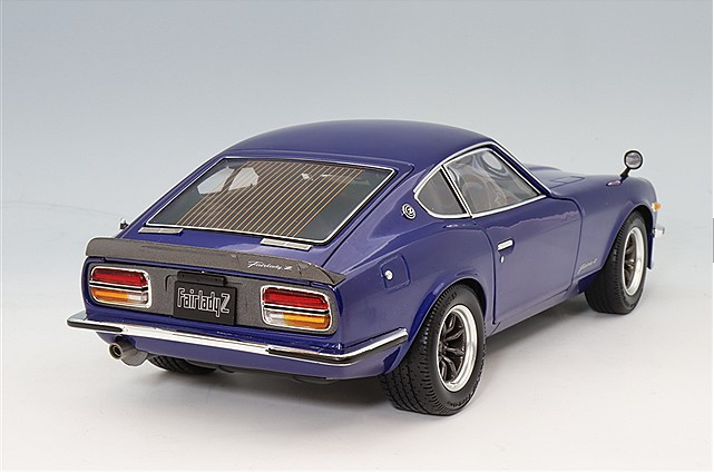 Kyosho KS08220WBL 1/18 Nissan Fairlady Z-L (S30) Coupe Blue Metallic