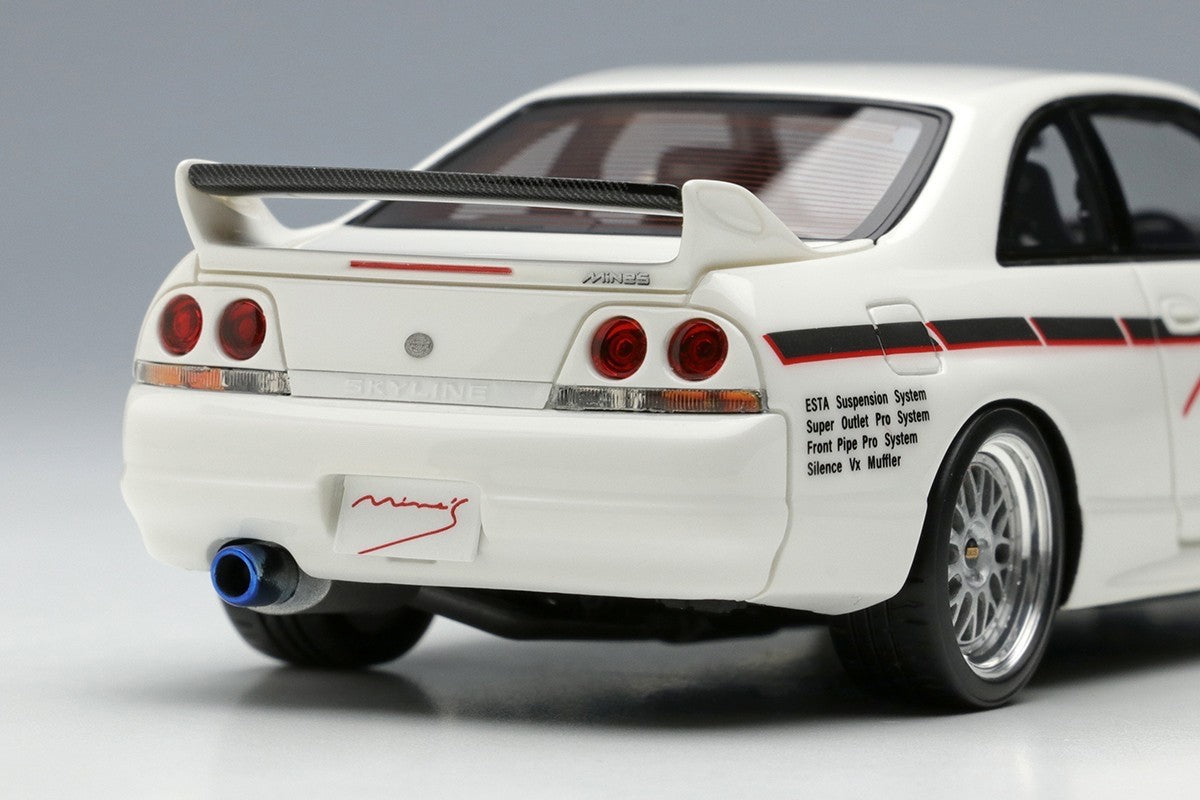 Make Up EIDOLON EM645B 1/43 Mines Skyline GT-R BCNR33 N1 White