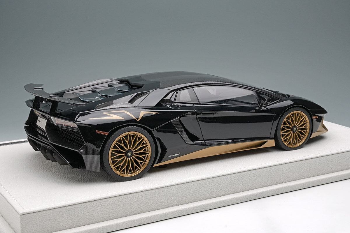 Make Up EIDOLON EML005I 1/18 Lamborghini Aventador SV 2015 Resin Limited 40pcs
