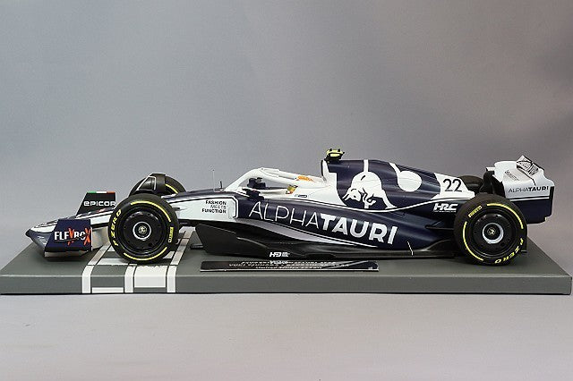 Minichamps MC117220122 1/18 AlphaTauri AT03 Bahrain 2022 Resin