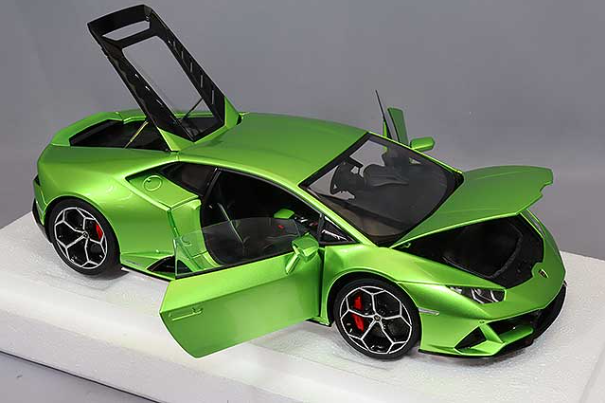 AUTOart 79215 1/18 Lamborghini Huracan EVO Coupe N/A Pearl Green