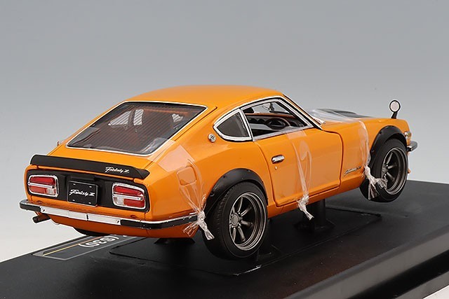 Sun Star SS3516R 1/18 Nissan Fairlady Z S30 Orange Diecast