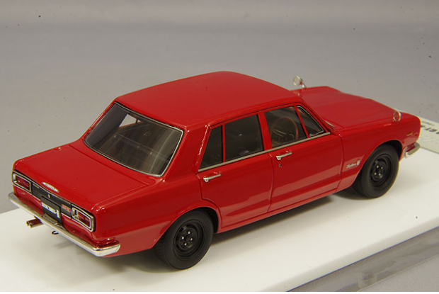 Make Up EIDOLON EM392B 1/43 Nissan Skyline 2000 GT-R PGC10 Red 1969