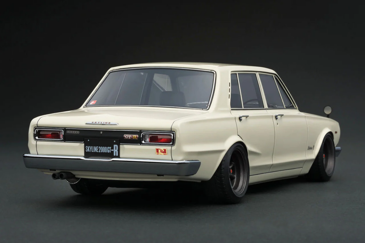 Ignition Model IG3513 1/18 Nissan Skyline GT-R PGC10 Hakosuka 1969 White Resin