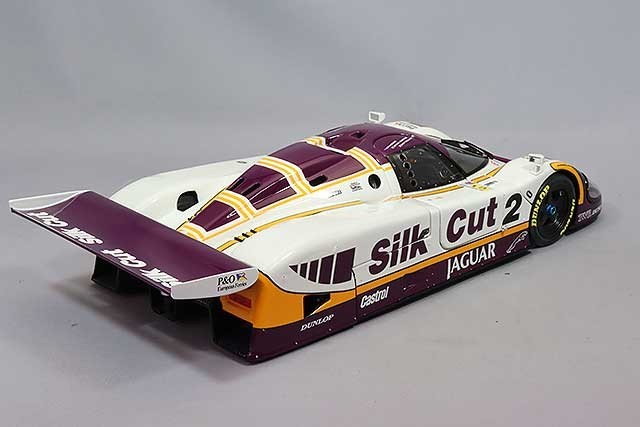 EXOTO MTB001047 1/18 Jaguar XJR-9 1988 Le Mans Winner No.2 Racing