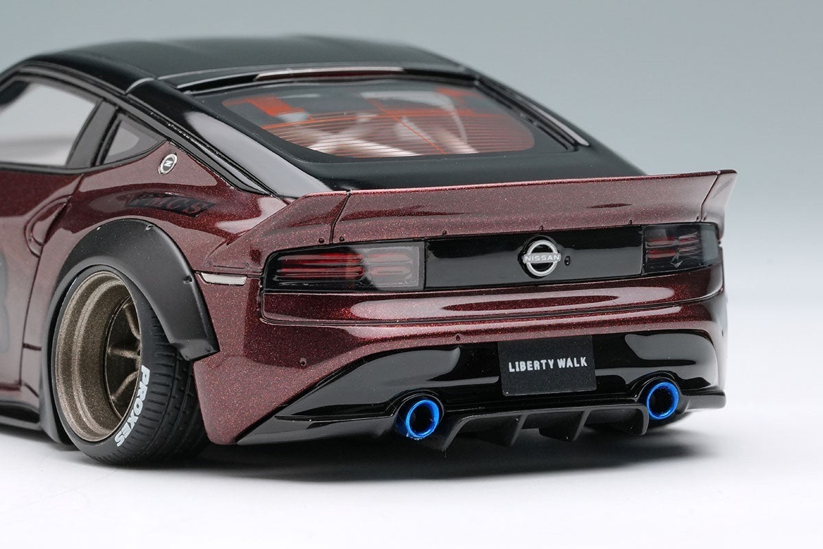Make Up EIDOLON LB023E 1/43 Nissan Z RZ34 Burgundy Watanabe 8-Spoke Wheels