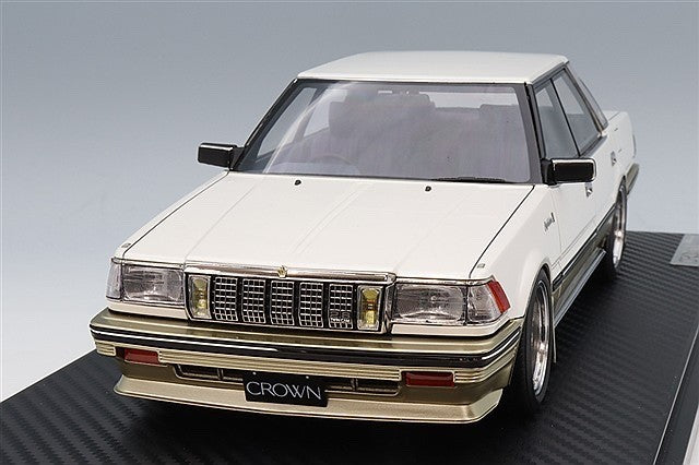 Ignition Model IG3825 1/18 Toyota Crown Royal Saloon G Pearl/Gold Resin