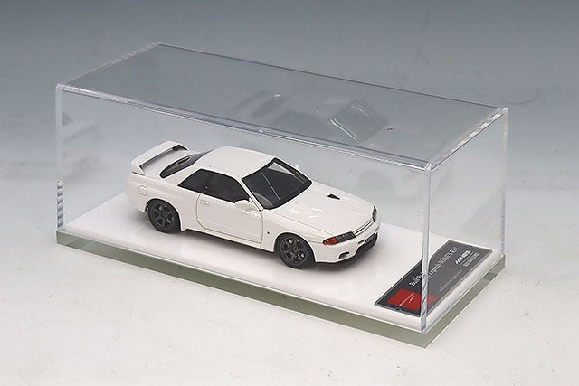 Make Up EIDOLON EM679A 1/43 Mines Nissan Skyline GT-R BNR32 Shiranami White