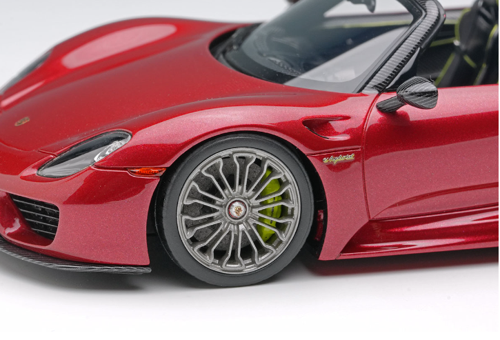 Make Up EIDOLON EM812E 1/43 Porsche 918 Spyder Weissach Rear Wing Up Area Red
