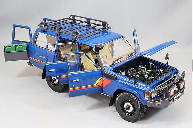 Kyosho KS08956XBL 1/18 Toyota Land Cruiser 60 Option Parts Blue Set
