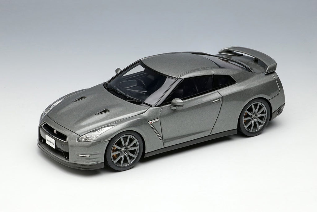 Make Up EIDOLON EM414E 1/43 Nissan GT-R R35 Dark Metal Gray Metallic 2014