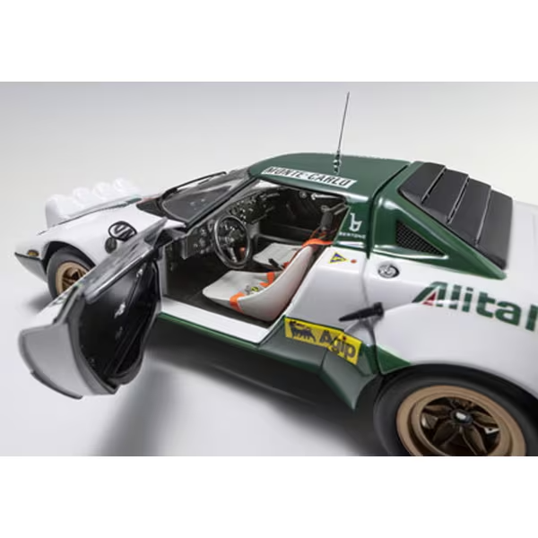 Kyosho KS08130E 1/18 Lancia Stratos HF Monte Carlo 1975 Diecast