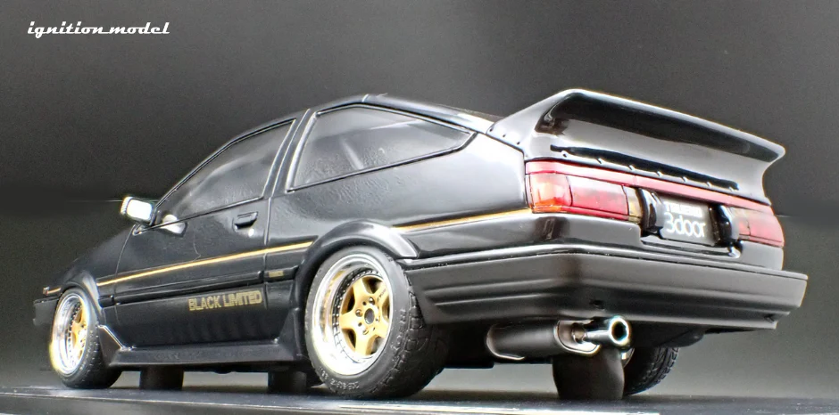 Ignition Model IG3490 1/18 Toyota Sprinter Trueno AE86 Black Limited Resin