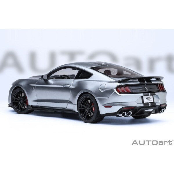 AUTOart 73096 1/18 Ford Mustang Shelby GT500 Silver w/ Black Stripes Diecast Mod