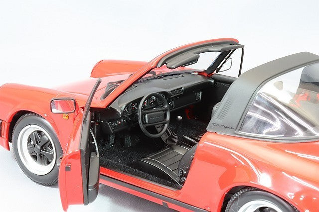 Minichamps MC100063061 1/18 Porsche 911 Carrera 3.2 1983