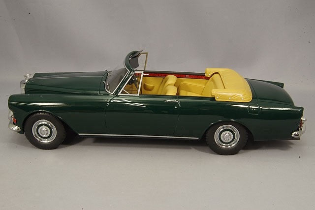 BoS Models BOS302 1/18 Bentley S3 Park Ward DHC Cabrio 1963 Dark Green RHD Resin