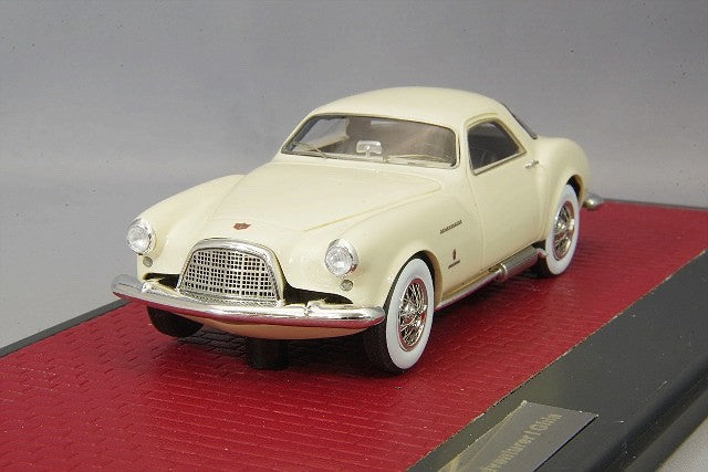 MATRIX MX50403-011 1/43 DeSoto Adventurer I Ghia Concept 1953 White Resin