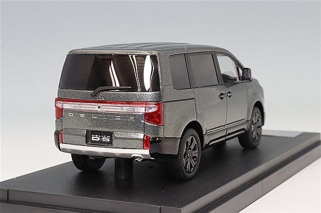 MARK43 PM43157BGK 1/43 Mitsubishi Delica D:5 Chamonix Graphite Gray Metallic