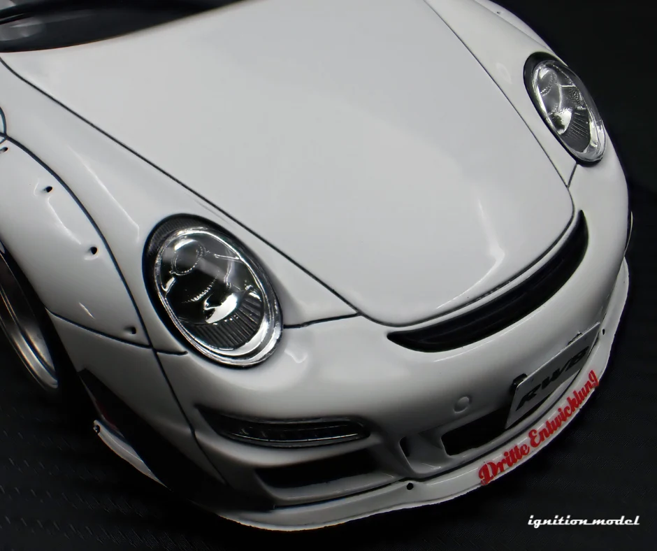Ignition Model IG3254 1/18 RWB Porsche 911 997 GT3 Rauh-Welt White Resin
