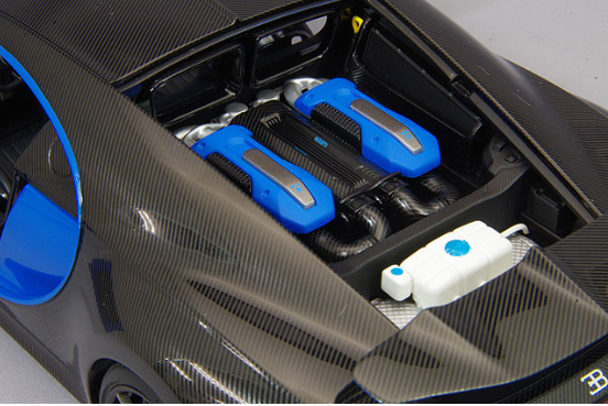 AUTOart 70997 1/18 Bugatti Chiron Sport 2019 French Blue/Carbon