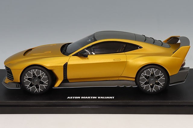 GT Spirit GTS546 1/18 Aston Martin Valiant 2024 Gold Resin