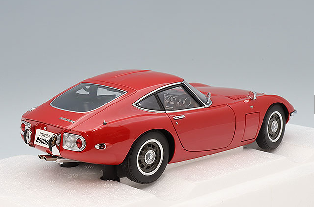 AUTOart 79547 1/18 Toyota 2000GT 1967 Red Composite Renewed Reissue