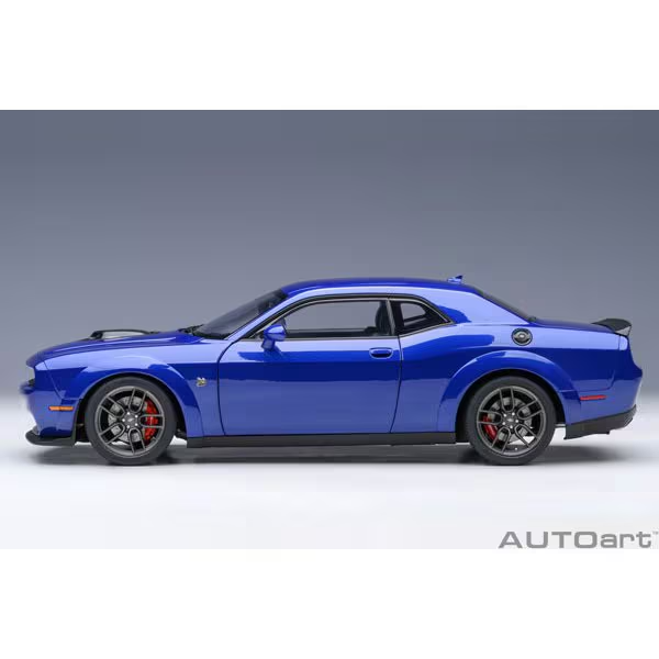 AUTOart 71772 1/18 Dodge Challenger R/T Scat Pack Widebody 2022 Indigo Blue