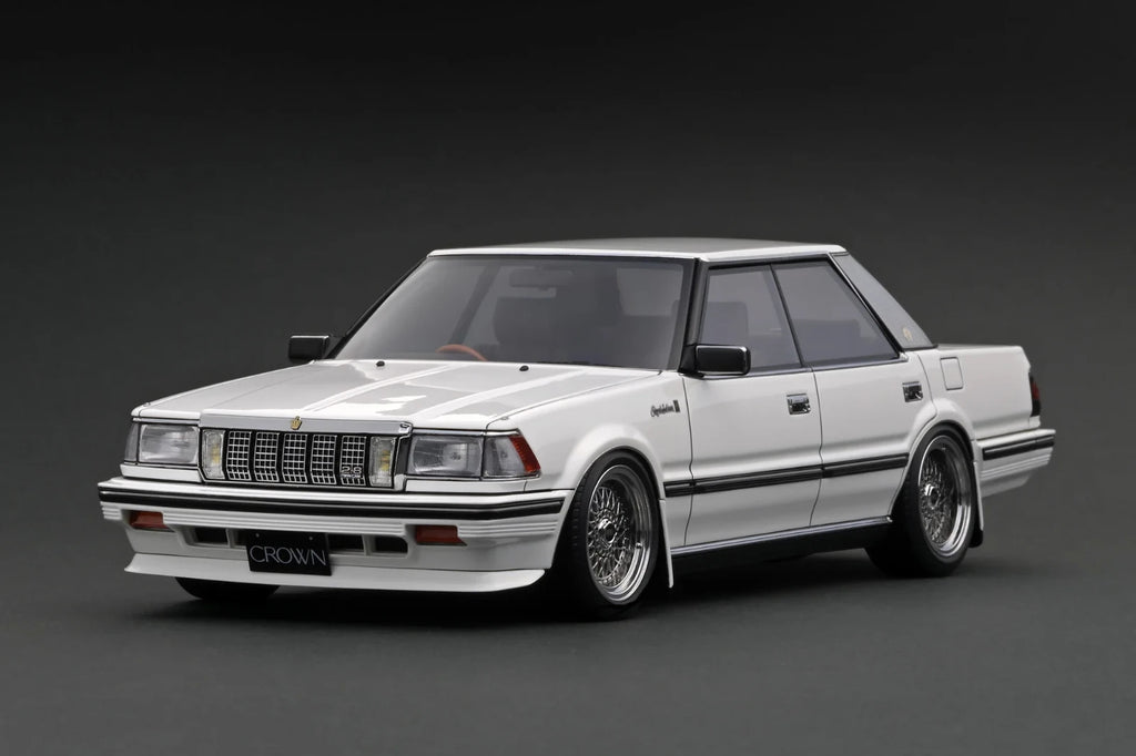 Ignition Model IG3823 1/18 Toyota Crown 2.8 Royal Saloon G White Resin
