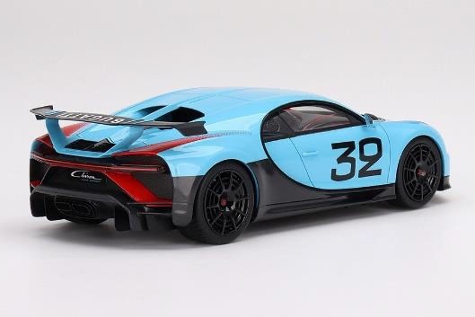 TOP SPEED TS0399 1/18 Bugatti Chiron Pur Sport Grand Prix #32 Light Blue Resin