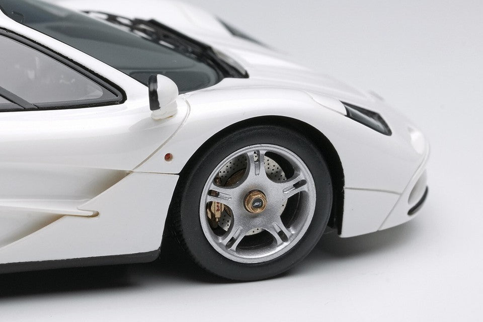 EIDOLON EM748C 1/43 McLaren F1 Road Car 1994 White Resin Model Limited 100pcs