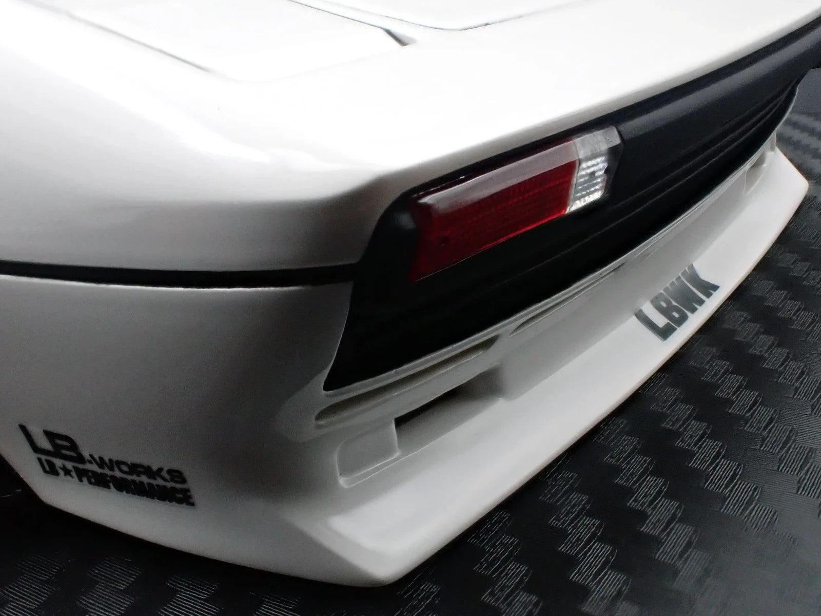 Ignition Model IG3747 1/18 Ferrari LB-WORKS 308 White Coupe