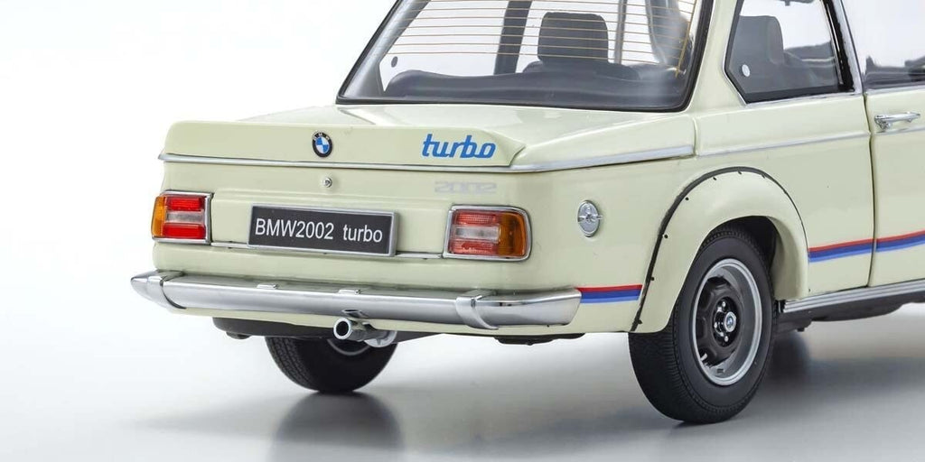 Kyosho KS08544W - 1/18 BMW 2002 Turbo White [Die-cast Model Car]